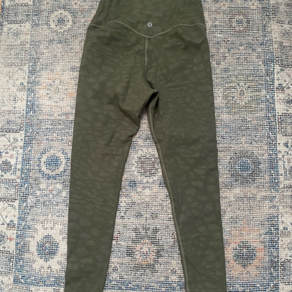 NWT Lululemon full length leggings
